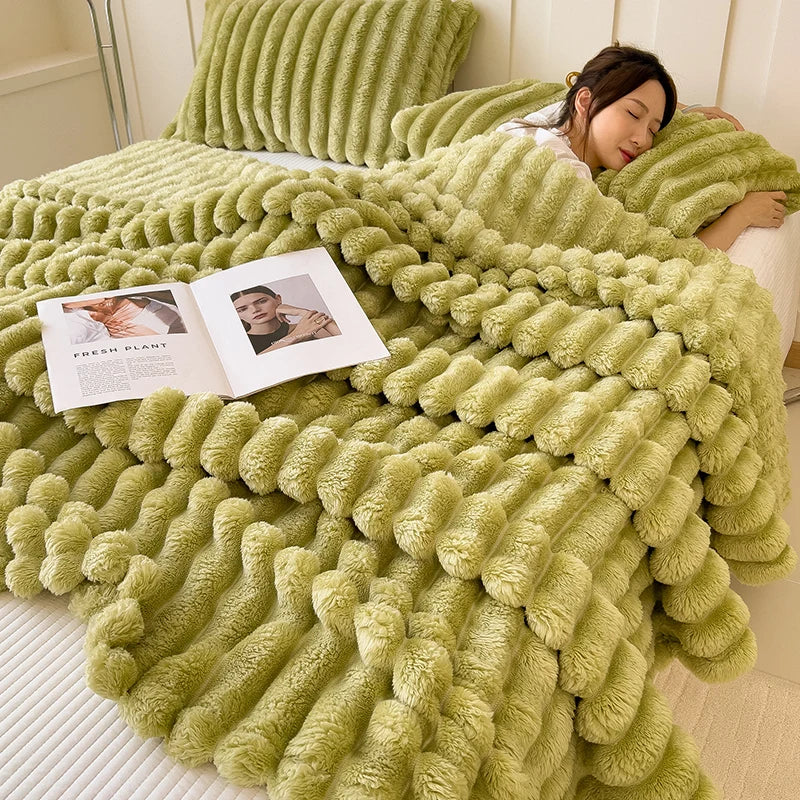 Cozy Ribbed Plush Blanket